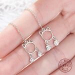 Aretes_Largos_Gato-Patitas_-suaves-pendientes-largos-gatito-gatuna-joyas-1.jpg