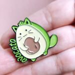 Pin-Cat-Gato-Aguacate_Avocato-avocado-gatuna-broche-1.jpg