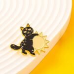 Pin_Gato-Sol-pin-cat-sun-broche-gatuna-1.jpg