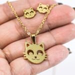 Set_cadena_aretes_gato-gatito-Happy-Cat-gatuna-acero-dorado-1-1.jpg